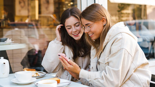 La Poste Mobile Casse les Prix avec une Remise de 5€ Pendant 1 An pour la Rentrée 2023 !