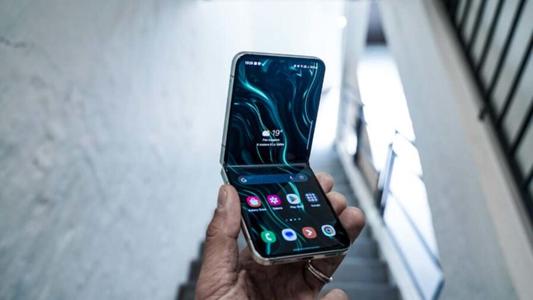 Économisez GROS : Promotions Exceptionnelles sur les Samsung Galaxy Z Fold5 et Flip5 chez Orange !